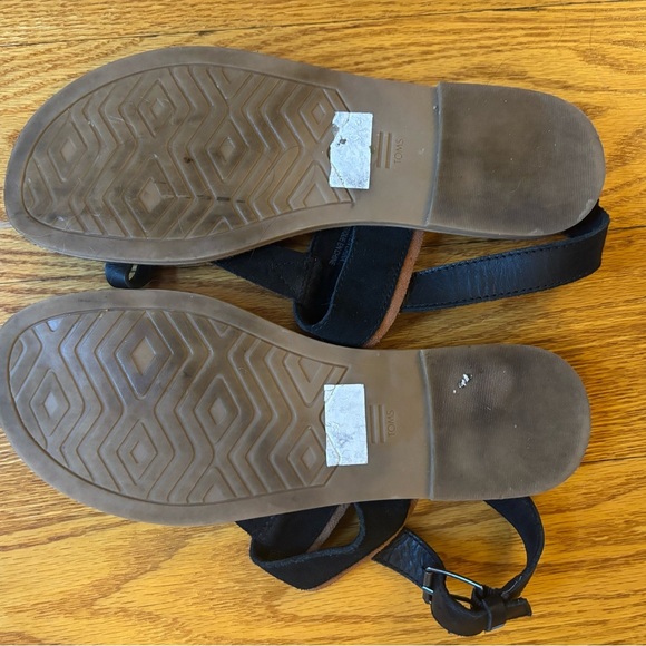 Toms Women’s Bree T-Strap Sandals - Flat- Black and Brown Leather and Suede - Picture 2 of 6